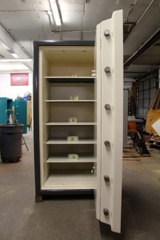 Used 6428 Chatwood Milner TRTL30X6 Equivalent High Security Safe